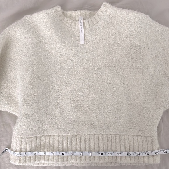 Aritzia BABATON Alpaca Ivory Crop Sweater 3/4 Batwing Sleeves Women's Size Small - Picture 7 of 8
